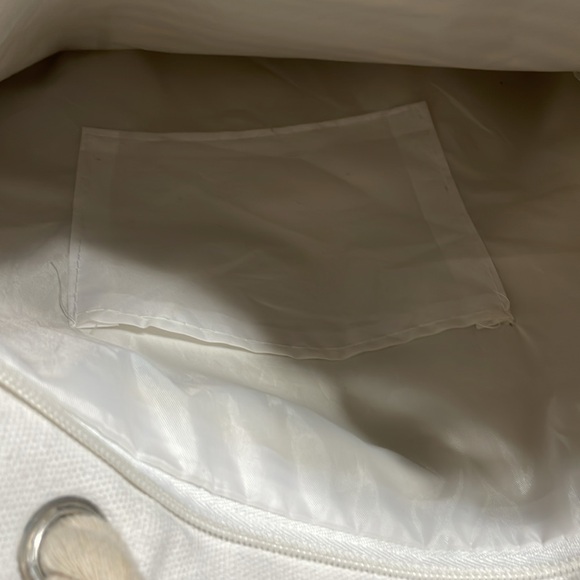 Katherine Karambelas tote/ beach bag - Picture 4 of 7